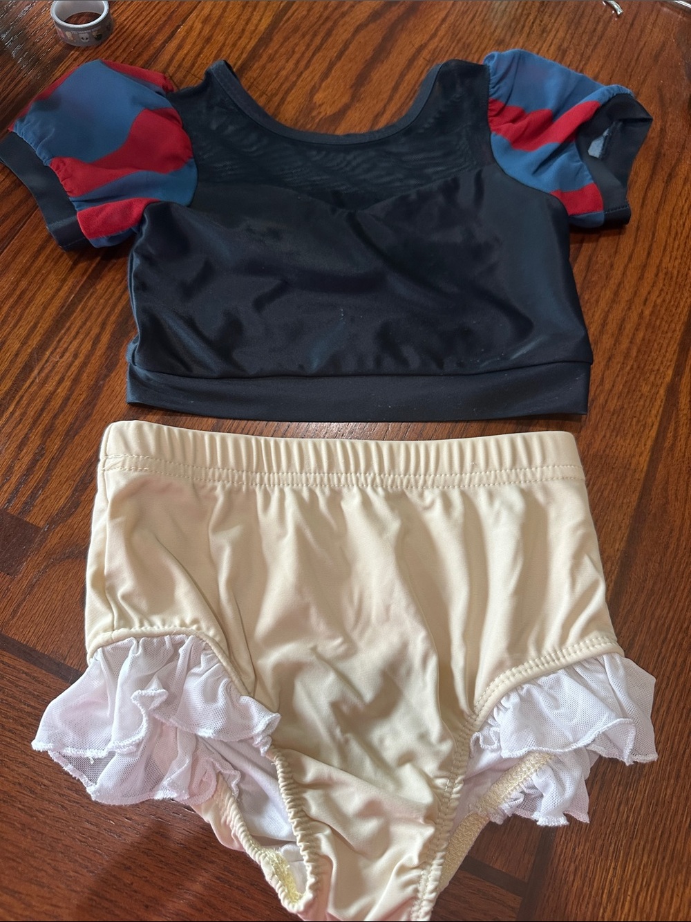 Only little once Snow White swim